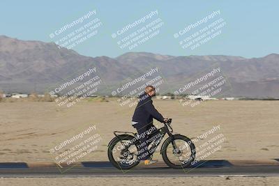 media/Oct-30-2025-Racers Edge (Thu) [[dabbdaf680]]/1-Around the Pits- Track Walk/